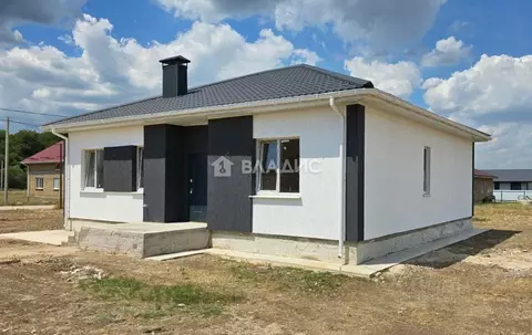 Дом в Крым, Симферопольский район, Трудовское с/пос, с. Денисовка ул. ...