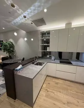 2-к кв. Москва 1-й Красногвардейский проезд, 22с1 (70.0 м)