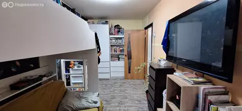 3-комнатная квартира: Екатеринбург, Шефская улица, 31 (49.9 м)