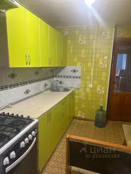 3-к кв. Башкортостан, Ишимбайский район, с. Петровское ул. ...