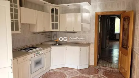 3-к кв. Брянская область, Брянск ул. Фокина, 93 (216.9 м)