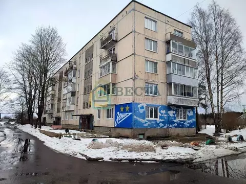 3-к кв. Ленинградская область, Гатчинский муниципальный округ, пос. ...