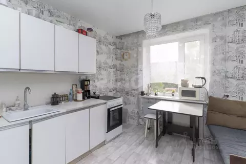 2-к кв. Тюменская область, Тюмень ул. Пермякова, 54 (50.7 м)