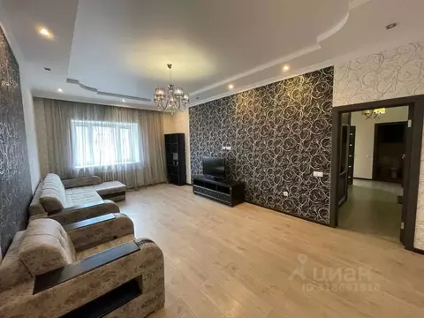 2-к кв. Татарстан, Казань ул. Адоратского, 1 (80.0 м)