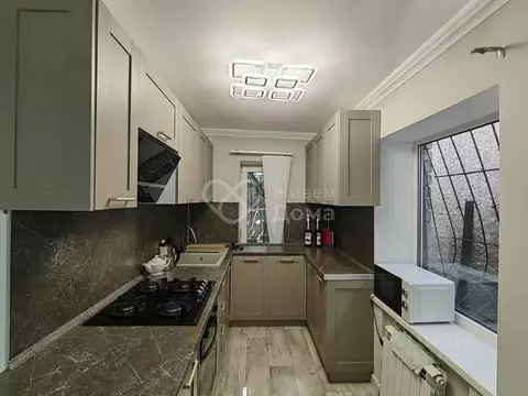 Дом в Волгоградская область, Волгоград ул. Щаденко, 30 (177 м)