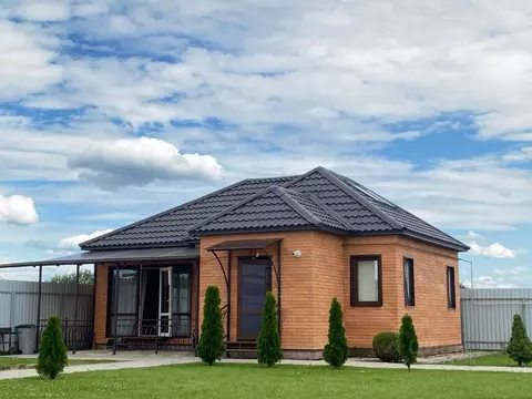 Дом в Калужская область, Малоярославецкий район, Коллонтай с/пос, ...