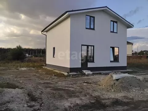 Дом в Курская область, Курский район, Моковский сельсовет, д. Духовец ...