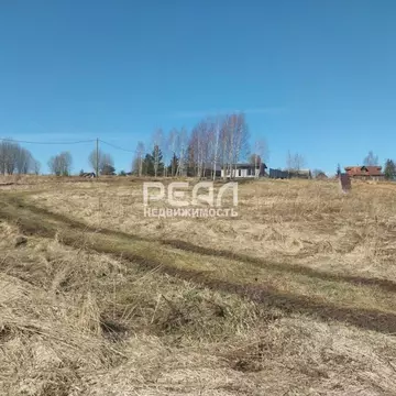 Участок в Ленинградская область, Гатчинский муниципальный округ, д. ...