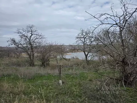 Участок в Волгоградская область, Волгоград Мелитопольский пер., 11 ...