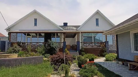 Дом в Краснодарский край, Крымский район, Адагум хут. Комсомольская ...