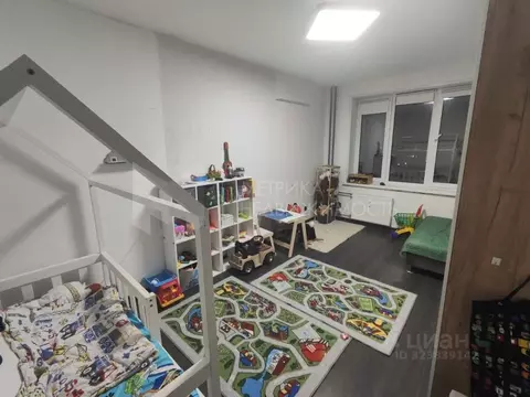 2-к кв. Тюменская область, Тюмень ул. Александра Протозанова, 18к1 ...