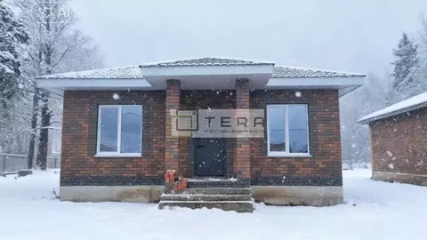 Дом в Башкортостан, Уфа городской округ, д. Самохваловка ул. ...