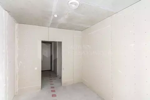 1-к кв. Тюменская область, Тюмень Причальная ул., 9 (45.9 м)