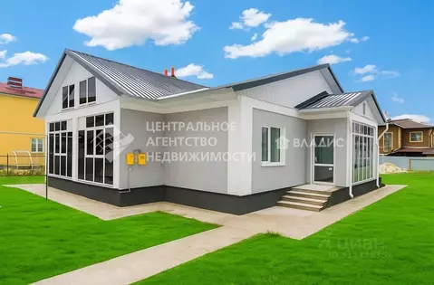 Дом в Рязанская область, Рязанский район, Дядьковское с/пос, с. ...