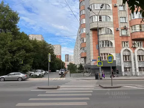 3-к кв. Пермский край, Пермь ул. 25 Октября, 38 (60.7 м)