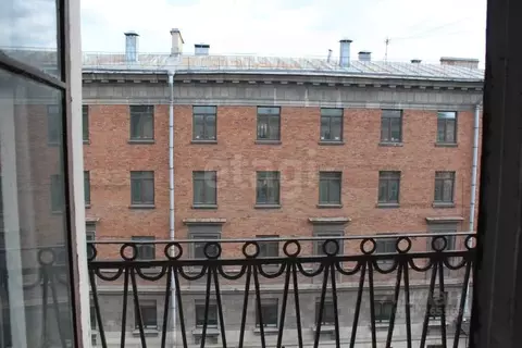 2-к кв. Санкт-Петербург просп. Малый Васильевского острова, 37 (71.7 ...