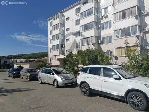 2-комнатная квартира: посёлок городского типа Джубга, улица ...