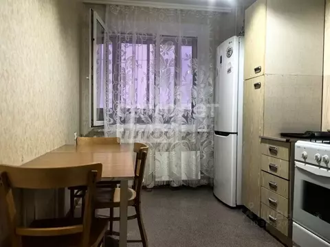 3-к кв. Волгоградская область, Волгоград ул. Маршала Воронова, 12 ...