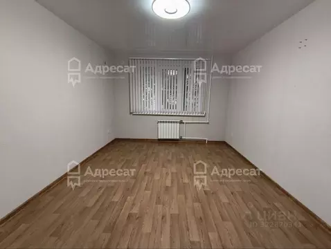 3-к кв. Волгоградская область, Волгоград бул. Энгельса, 16 (64.9 м)