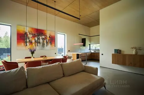 Дом в Ленинградская область, Выборгский район, Первомайское с/пос, ...