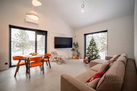 Дом в Свердловская область, Сысертский муниципальный округ, Исеть ...