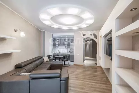 3-к кв. Омская область, Омск просп. Карла Маркса, 72 (80.4 м)