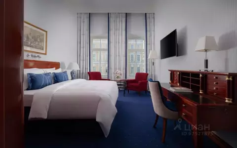 Комната Санкт-Петербург наб. Реки Мойки, 22 (30.0 м)