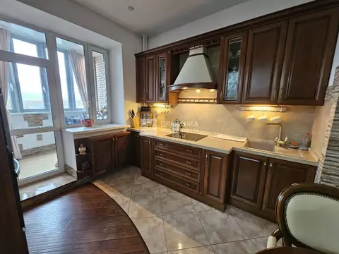 Продается 2-комнатная квартира