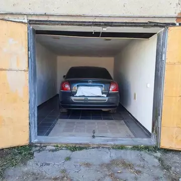 Гараж в Омская область, Омск Авиагородок мкр,  (20 м)