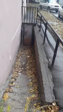 Помещение свободного назначения в Алтайский край, Барнаул ул. Юрина, ...