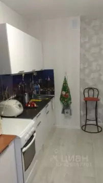 2-к кв. Санкт-Петербург ул. Димитрова, 8к2 (80.0 м)