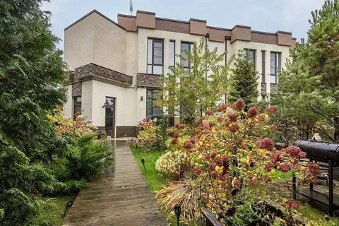 Таунхаус в Московская область, Истра муниципальный округ, д. Красный ...