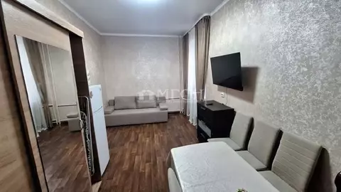 Продается комната в 4-комнатной квартире