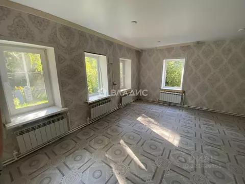 Дом в Пензенская область, Бессоновский район, с. Чемодановка ул. ...