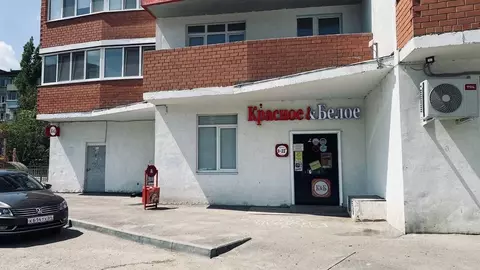 Помещение свободного назначения в Саратовская область, Саратов ул. ...