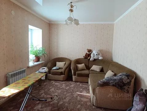 Дом в Оренбургская область, Орск пос. Елшанка, ул. Мамина-Сибиряка ...