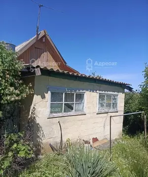 Дом в Волгоградская область, Светлоярский район, Червленовское с/пос, ...