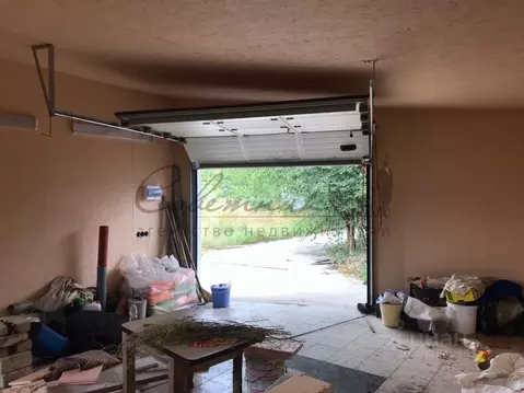 Участок в Белгородская область, Старооскольский городской округ, с. ...