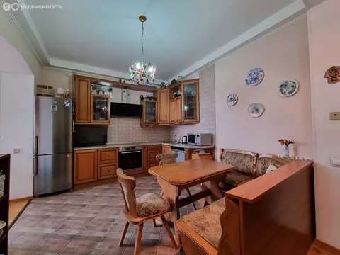 4-комнатная квартира: Уфа, улица Чернышевского, 84 (131 м)
