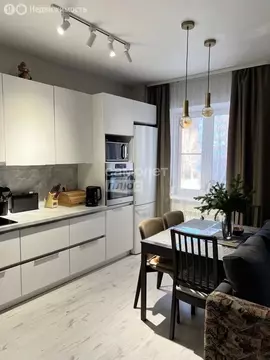 3-комнатная квартира: Иркутск, Сибирская улица, 24 (73.8 м)