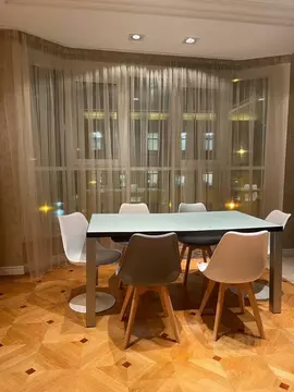 4-к кв. Санкт-Петербург Парадная ул., 3к2 (127.0 м)