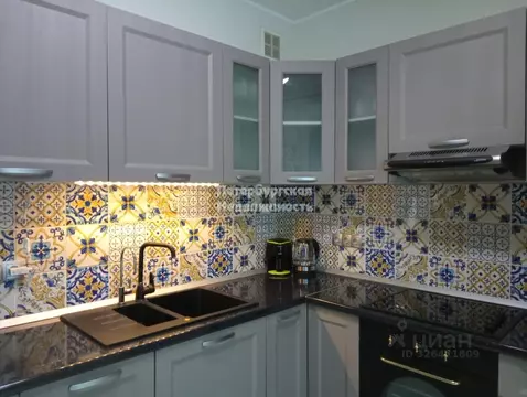 2-к кв. Санкт-Петербург Кременчугская ул., 13к1 (62.0 м)