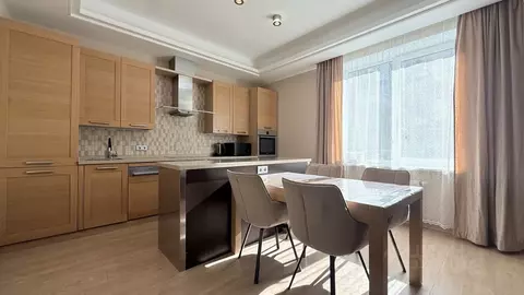 3-к кв. Санкт-Петербург Крестовский просп., 15 (143.0 м)