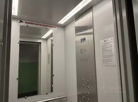 2-к кв. Волгоградская область, Волгоград ул. Маршала Еременко, 98 ...