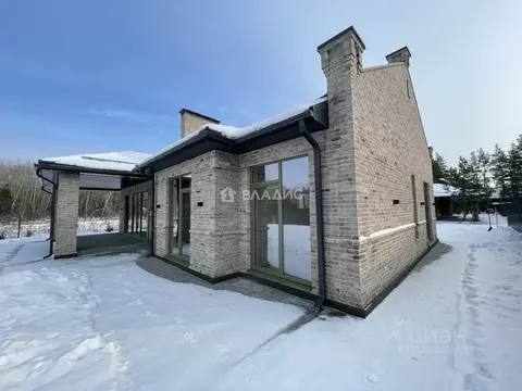 Дом в Воронежская область, Рамонский район, Айдаровское с/пос, с. ...