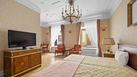 Офис в Санкт-Петербург Невский просп., 15 (48 м)