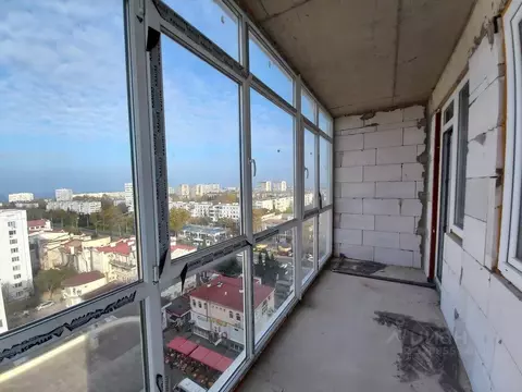 2-к кв. Севастополь просп. Октябрьской Революции, 48к1 (66.4 м)