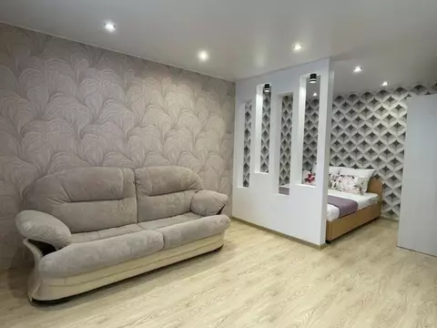 1-к кв. Вологодская область, Череповец Ленинградская ул., 60 (42.0 м)