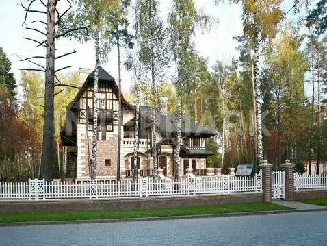 Дом в Одинцовский городской округ, посёлок дома отдыха Озёра, КП ...