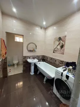 Дом в Карачаево-Черкесия, Черкесск Кавказская ул., 160 (120 м)